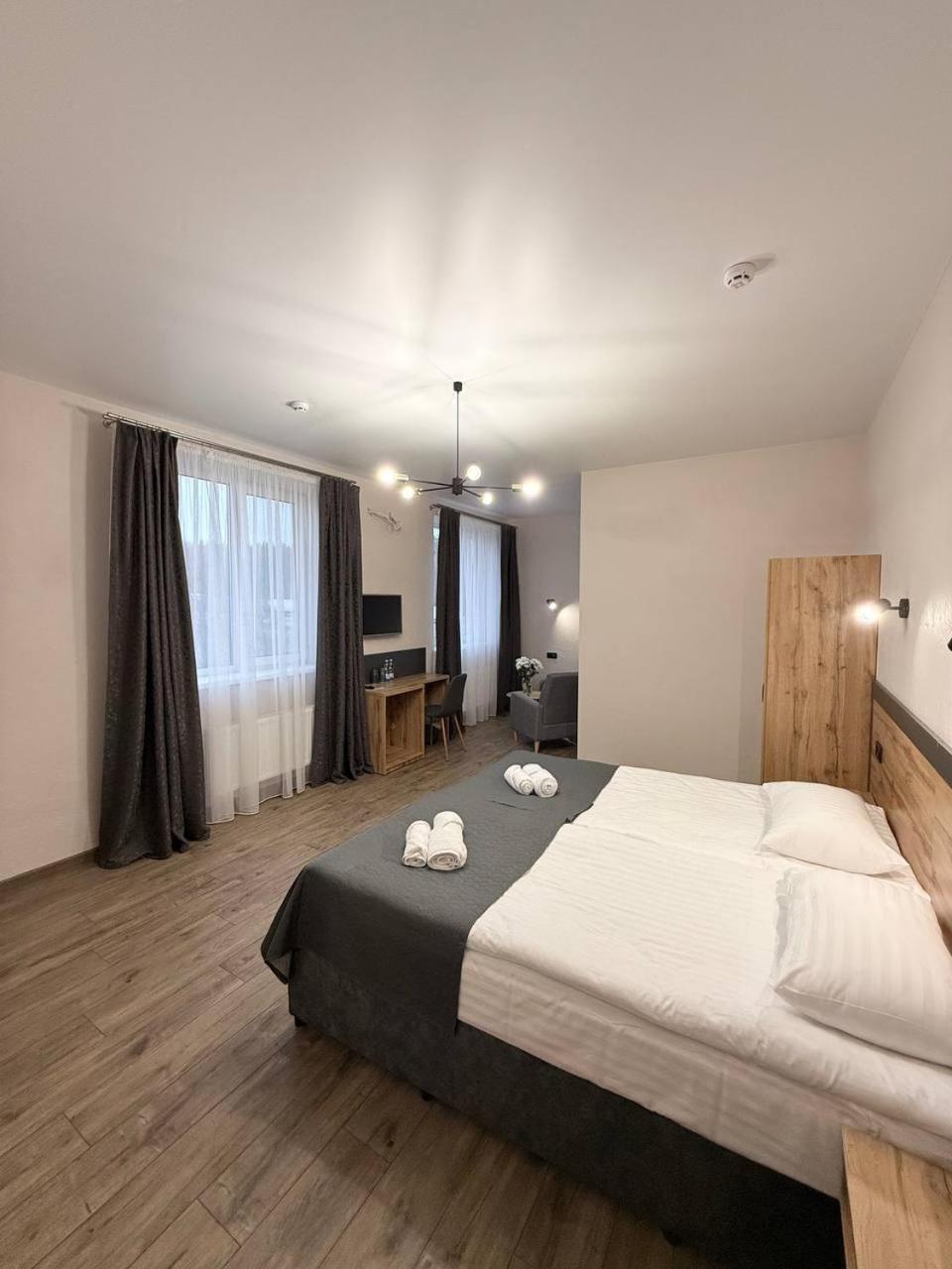 Seven Hills Hotel Stoyanka Exterior foto